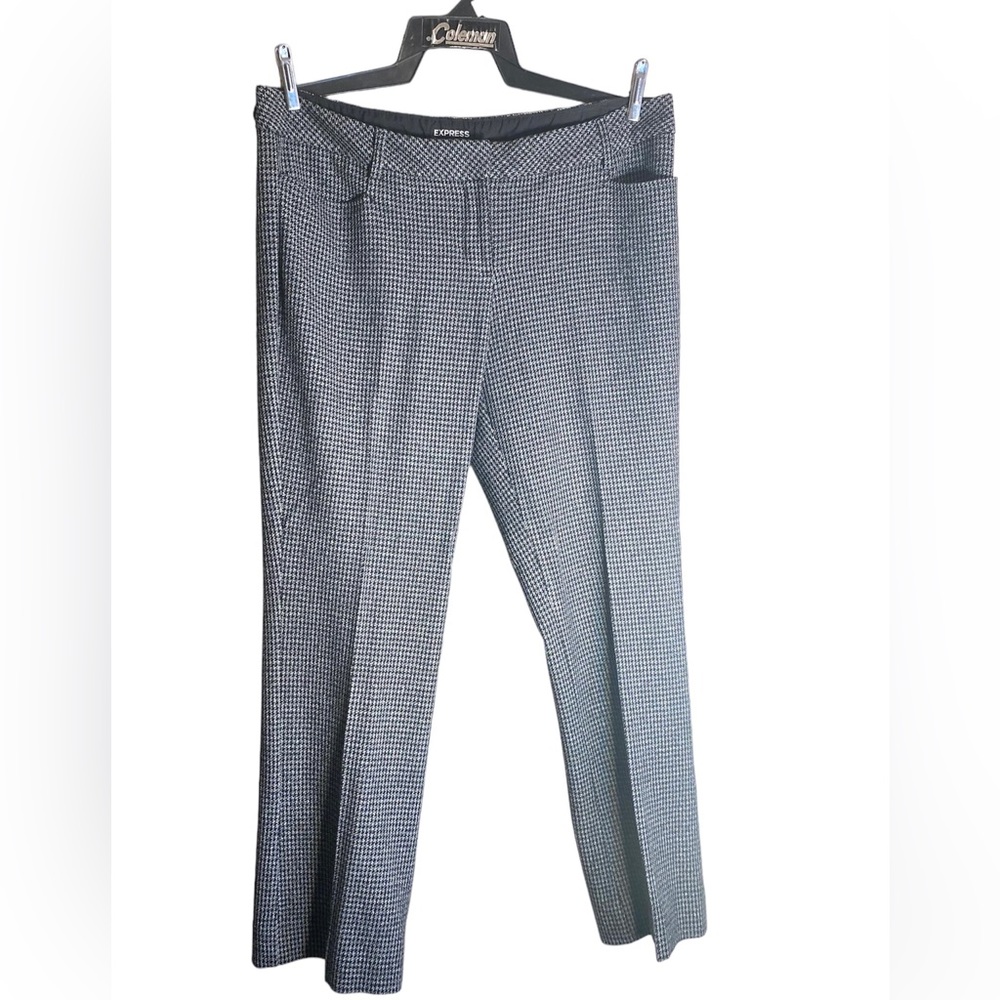 Express columnist 12R black and white trousers